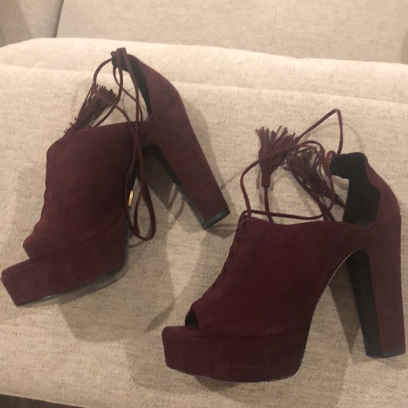 Michael Kors cranberry garnet platforms - Picture 5 of 6